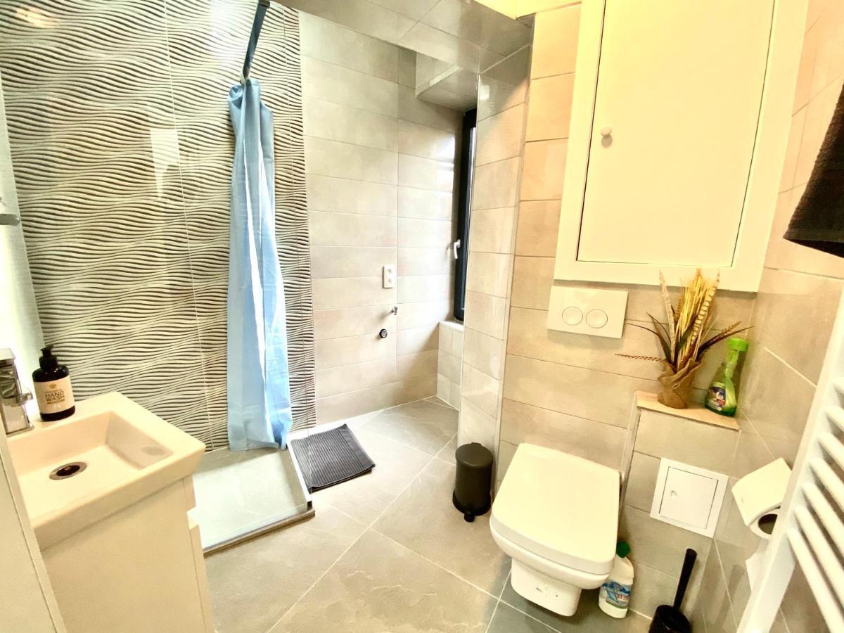 אנטוורפן Brial Apartment 2 Bedrooms, מראה חיצוני תמונה